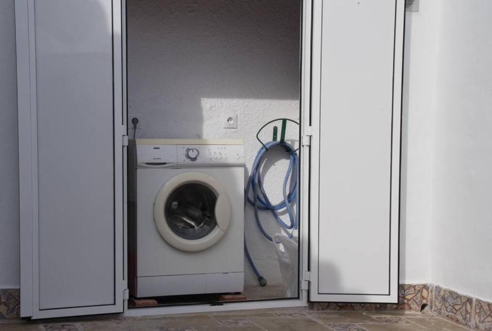 House W Shared Pool, Perfect For Small Families 푸엔히롤라 외부 사진