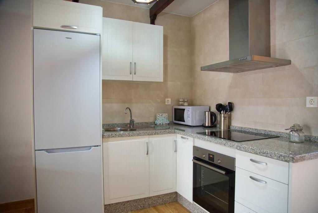 House W Shared Pool, Perfect For Small Families 푸엔히롤라 외부 사진